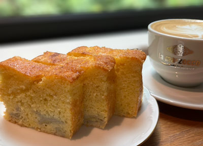 バナナケーキ